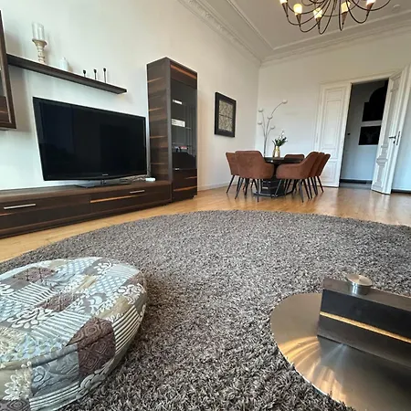 Apartamento **traumhafte City-wohnung // 120qm // 4-raeume** Leipzig