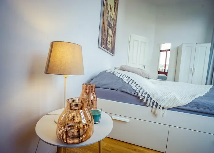 **traumhafte City-wohnung // 120qm // 4-raeume**