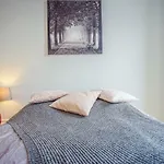 Apartamento **traumhafte City-wohnung // 120qm // 4-raeume**