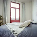 Apartamento **traumhafte City-wohnung // 120qm // 4-raeume**