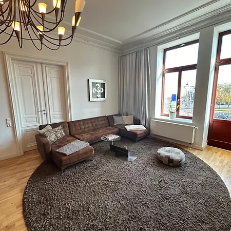 **traumhafte City-wohnung // 120qm // 4-raeume** Leipzig