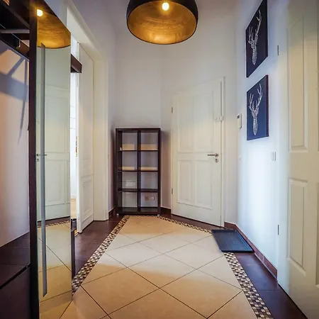 **traumhafte City-wohnung // 120qm // 4-raeume** *