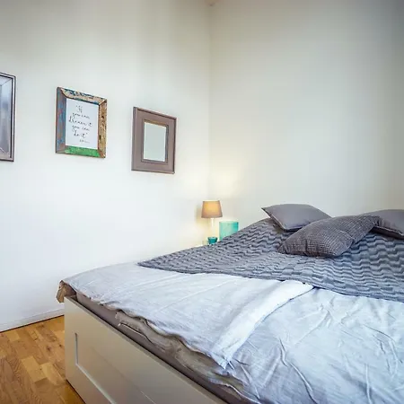 **traumhafte City-wohnung // 120qm // 4-raeume** Daire